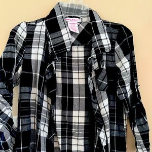 Plaid botton-up